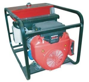 Бензиновый генератор Gesan G 12000V  для дачи фото