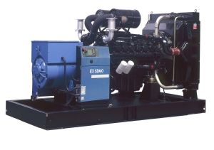 Дизельный генератор SDMO D440  фото