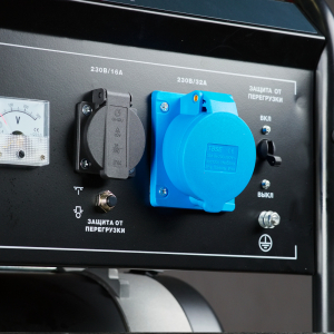 Бензиновый генератор Fubag PRG 5000 ES генератор + Комплект колес и ручек для электростанций в ПОДАРОК 46715_838765 синхронный фото