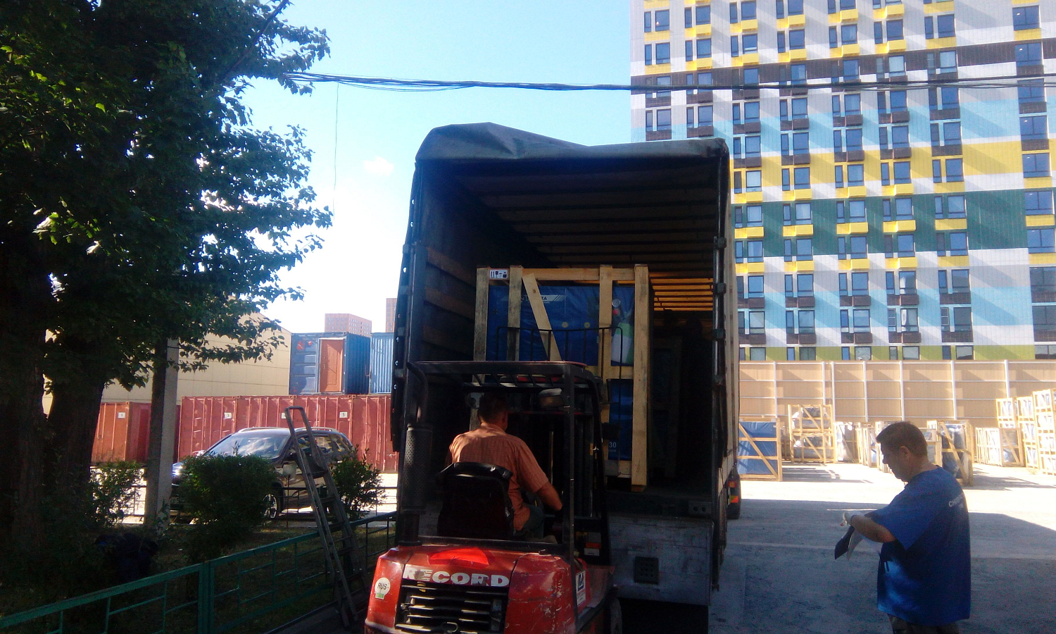 Поставка винтовых компрессоров Zammer и Remeza клиенту в регион