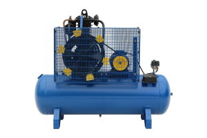 Поршневой компрессор АСО Бежецк С415М/10 для покраски Поршневой компрессор АСО Бежецк С415М/10 для покраски фото