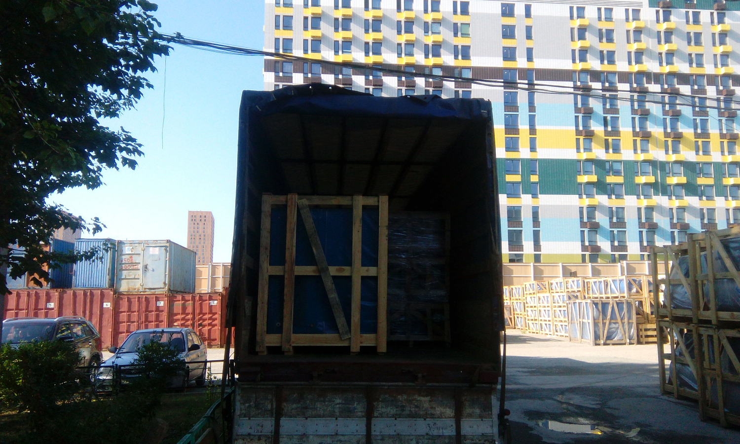 Поступление компрессоров и компрессорных головок Remeza на склад в Москву