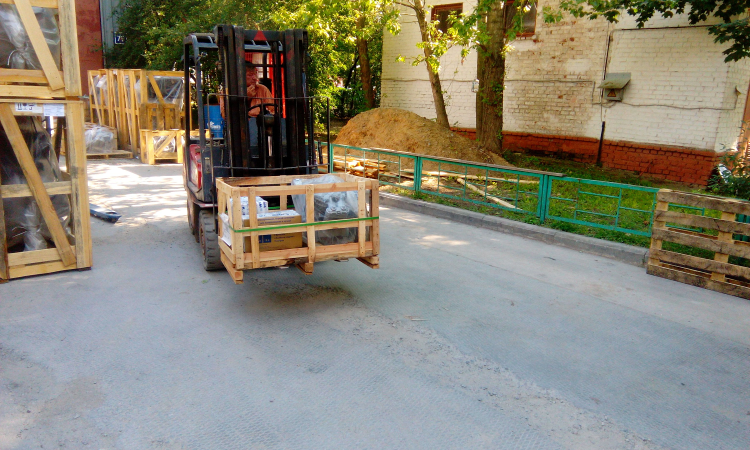 Отгрузка поршневых компрессоров, головки и запчастей