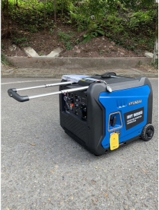 Бензиновый генератор Hyundai HHY 9050Si  передвижной фото